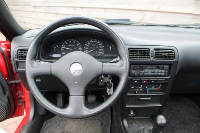 Nissan 100 NX (1992) thumbnail 5
