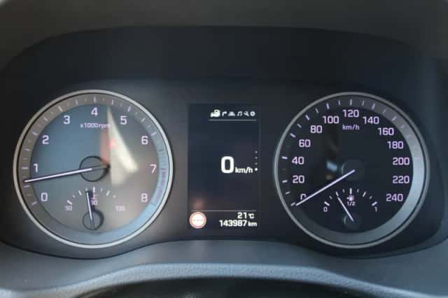 Hyundai Tucson (2015) thumbnail 6