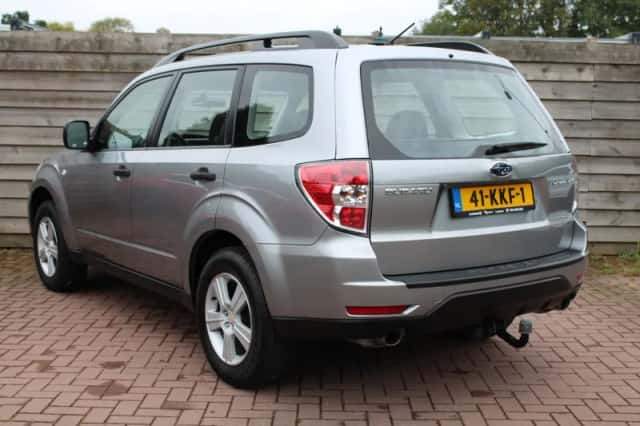 Subaru Forester (2009) thumbnail 2