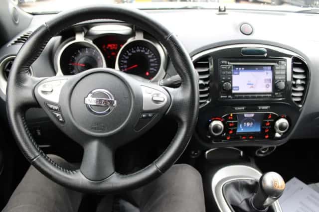 Nissan Juke (2011) thumbnail 6