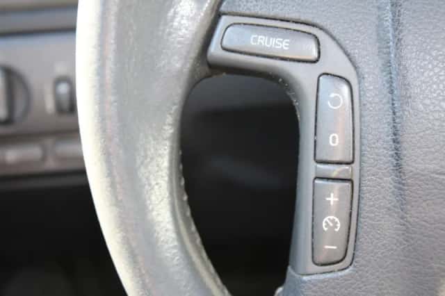 Volvo V70 (2001) thumbnail 5