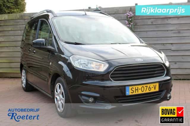 Ford Tourneo Courier (2015) thumbnail 1