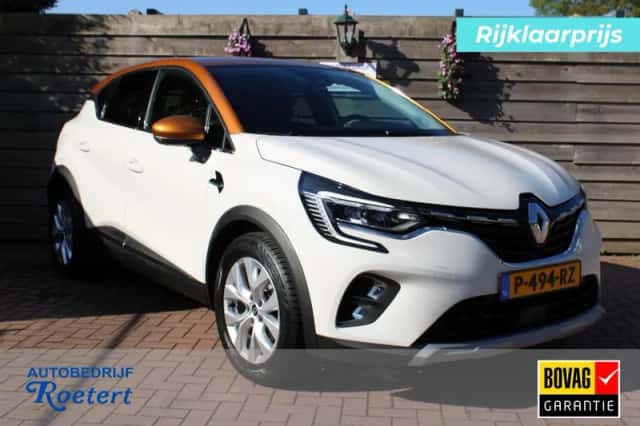 Renault Captur (2022) thumbnail 1
