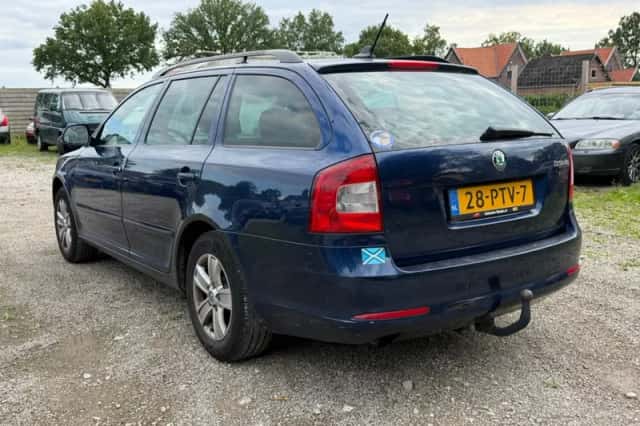 Škoda Octavia (2011) thumbnail 4
