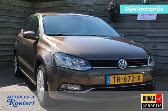 Volkswagen Polo (2016) thumbnail 1