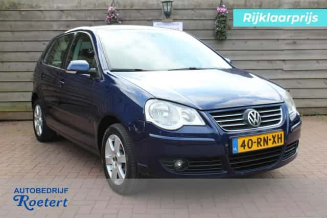 Volkswagen Polo (2005) thumbnail 1