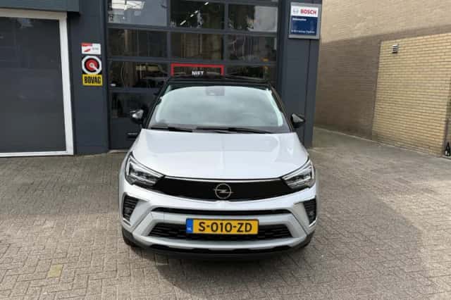 Opel Crossland (2023) thumbnail 2
