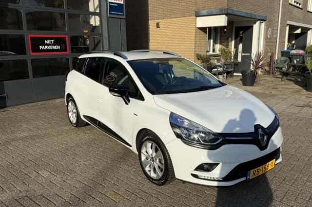 Renault Clio (2017) thumbnail 3