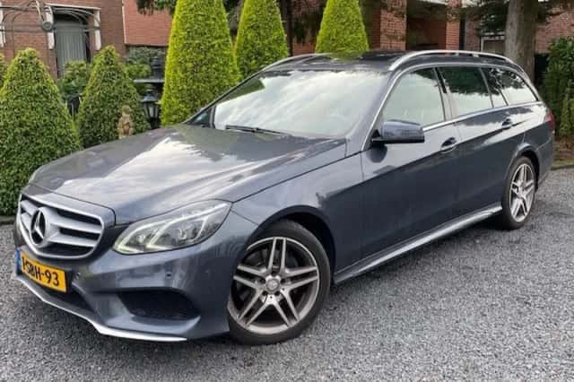 Mercedes-Benz E-Klasse (2013) thumbnail 3