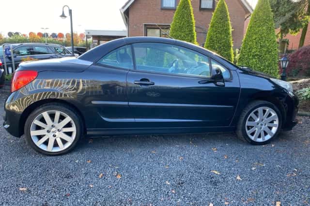 Peugeot 207 (2008) thumbnail 3