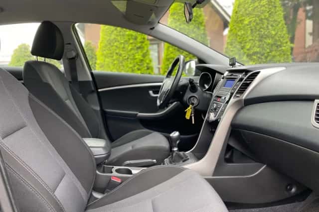 Hyundai i30 (2012) thumbnail 6