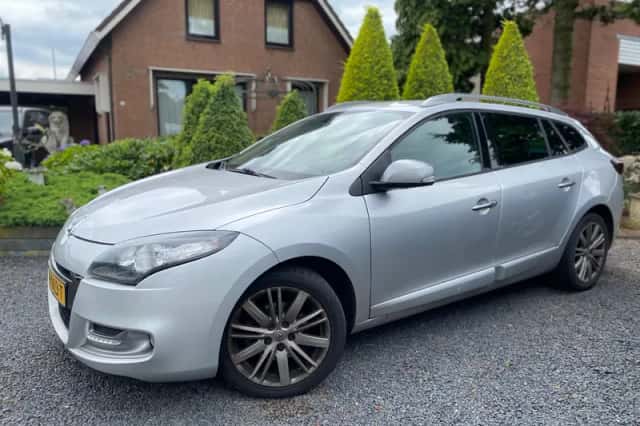 Renault Mégane (2013) thumbnail 3