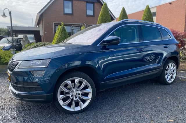 Škoda Karoq (2021) thumbnail 3
