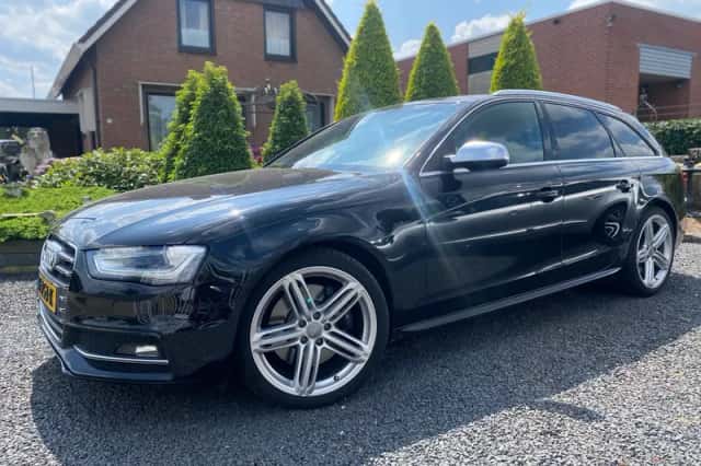 Audi S4 (2012) thumbnail 4