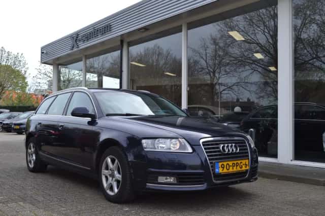 Audi A6 (2011) thumbnail 2