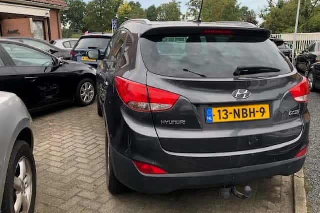 Hyundai ix35 (2010) thumbnail 4