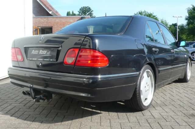 Mercedes-Benz E-Klasse (1997) thumbnail 3