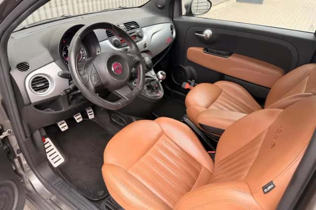 Fiat 500C (2015) thumbnail 2