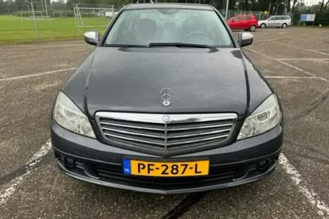 Mercedes-Benz C-Klasse (2007) thumbnail 2