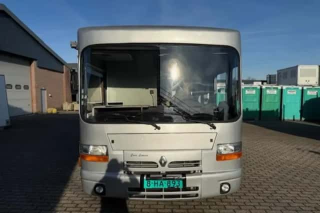 Renault Marktwagen (2001) thumbnail 3