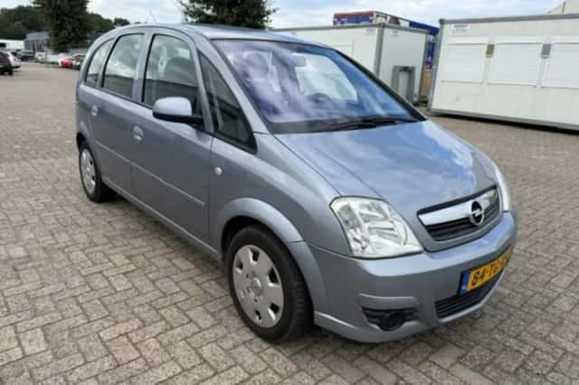 Opel Meriva (2006) thumbnail 3