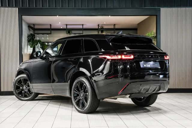 Land Rover Range Rover Velar (2023) thumbnail 3