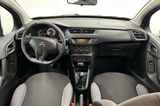 Citroën C3 (2015) thumbnail 2