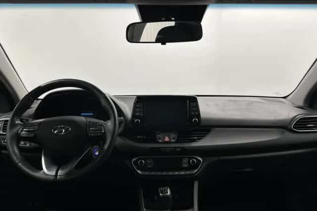 Hyundai i30 (2019) thumbnail 2
