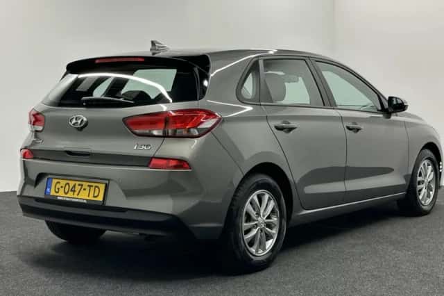 Hyundai i30 (2019) thumbnail 5