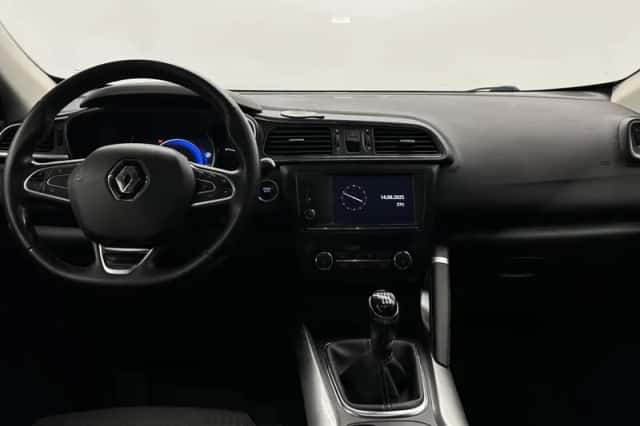 Renault Kadjar (2017) thumbnail 2
