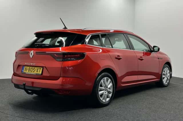 Renault Mégane (2022) thumbnail 2
