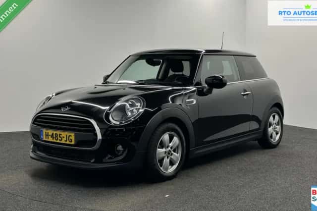 MINI Cooper (2020) thumbnail 1