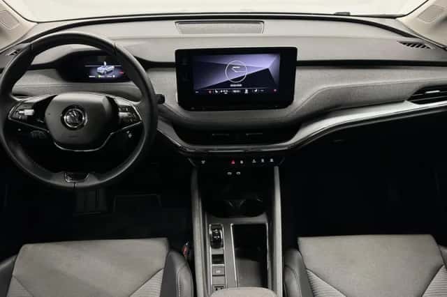 Škoda Enyaq (2023) thumbnail 3