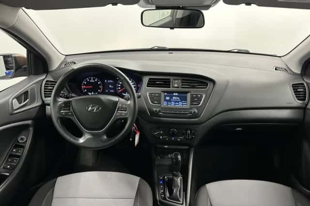 Hyundai i20 (2019) thumbnail 2