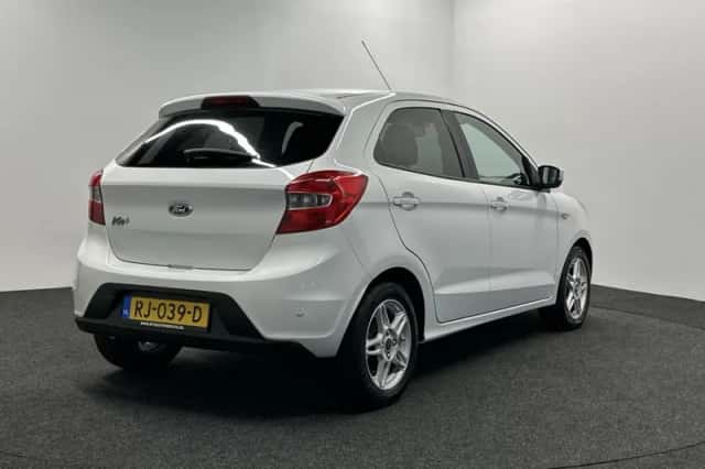 Ford Ka+ (2017) thumbnail 5