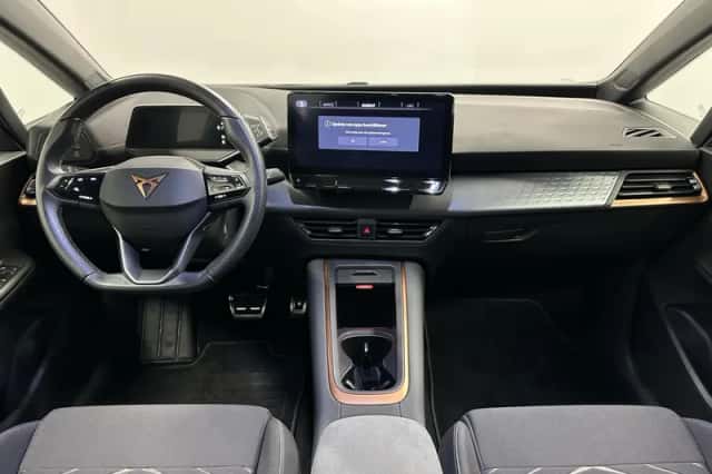 CUPRA Born (2024) thumbnail 2