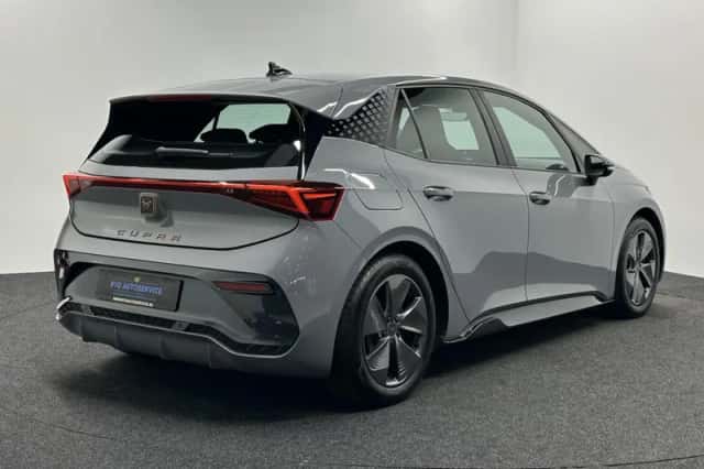 CUPRA Born (2024) thumbnail 5