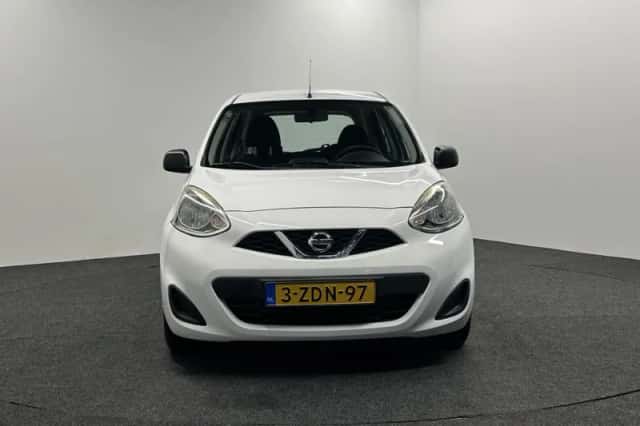 Nissan Micra (2014) thumbnail 6