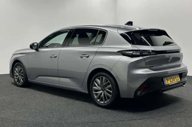 Peugeot 308 (2022) thumbnail 4