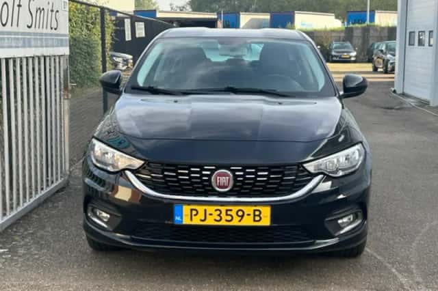 Fiat Tipo (2017) thumbnail 2