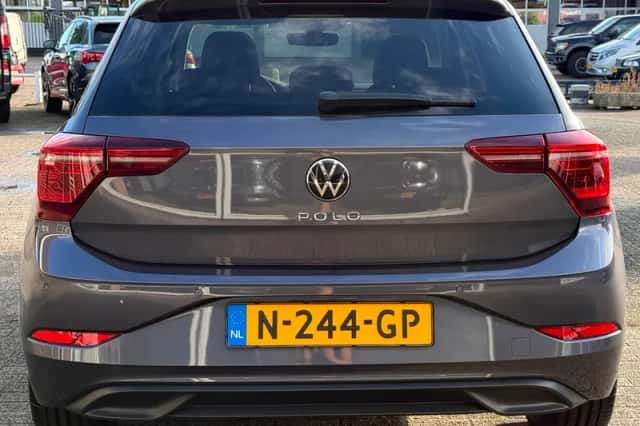 Volkswagen Polo (2021) thumbnail 6