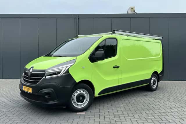 Renault Trafic (2020) thumbnail 1