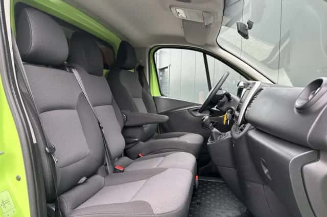 Renault Trafic (2020) thumbnail 5