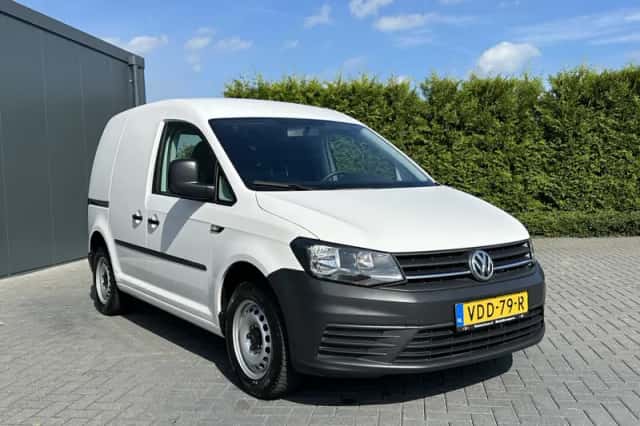 Volkswagen Caddy (2019) thumbnail 3