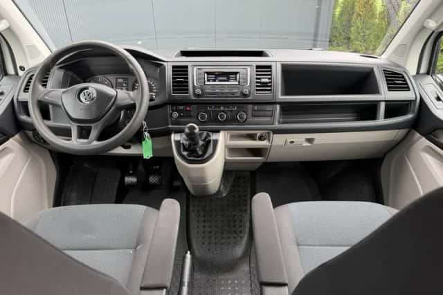 Volkswagen Transporter (2019) thumbnail 5