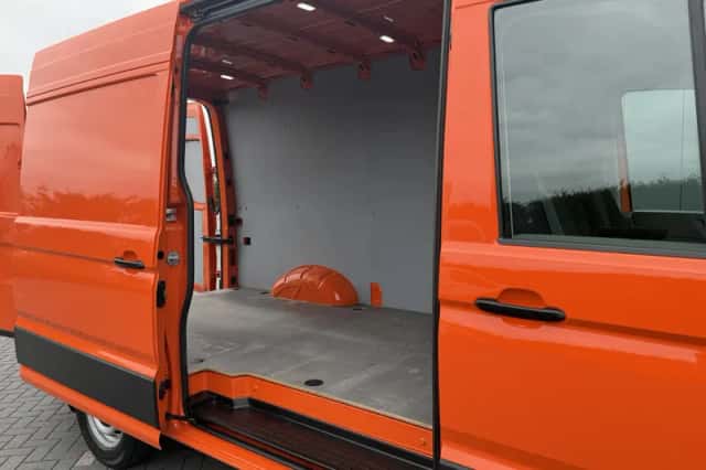 Volkswagen Crafter (2021) thumbnail 6