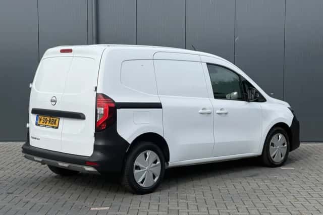 Nissan Townstar (2023) thumbnail 2
