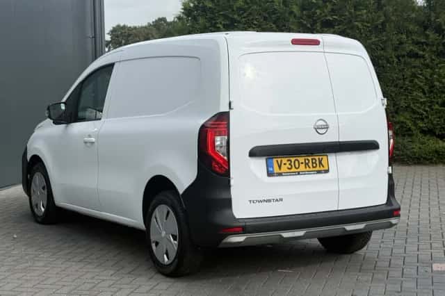 Nissan Townstar (2023) thumbnail 4