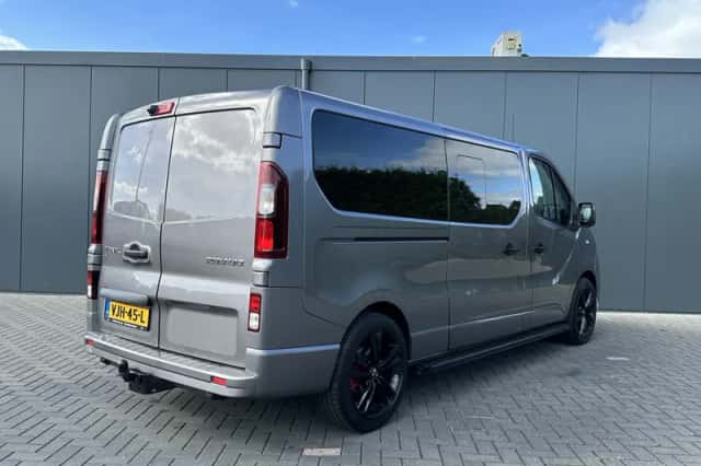 Renault Trafic (2021) thumbnail 3