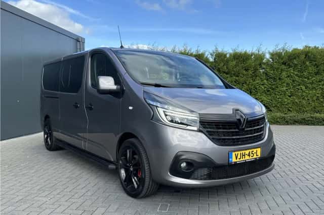 Renault Trafic (2021) thumbnail 4